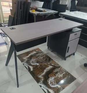 Office Desk 1.4 Meter
