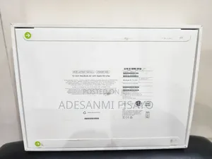 New Laptop Apple MacBook Air 2024 M3 13-Inch 8GB Apple M3 SSD 256GB
