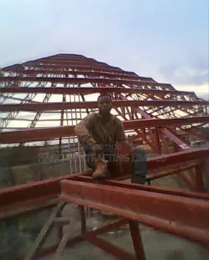 Steel Roofing and Trusses