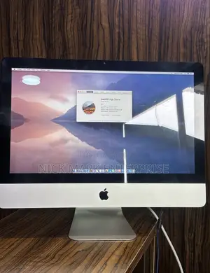Desktop Computer Apple iMac 8GB Intel Core i5 HDD 1T