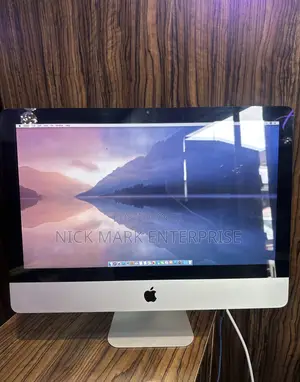 Desktop Computer Apple iMac 8GB Intel Core i5 HDD 1T
