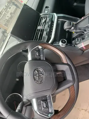 New Toyota Land Cruiser Prado 2.8 2025 Black