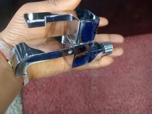 1⁄2 Chrome Bathroom Wall Tap