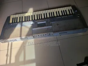 Yamaha Keyboard