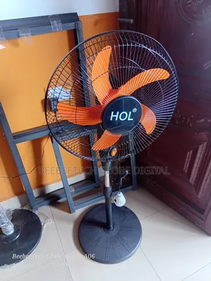 Rechargeable Solar Fan With Inbuilt Battery