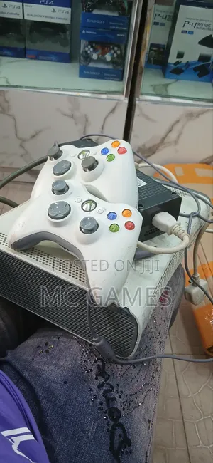Microsoft Xbox 360 Console