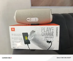 JBL Charge