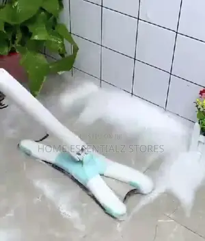 Aroura Pull-Squeeze and Dry Mop