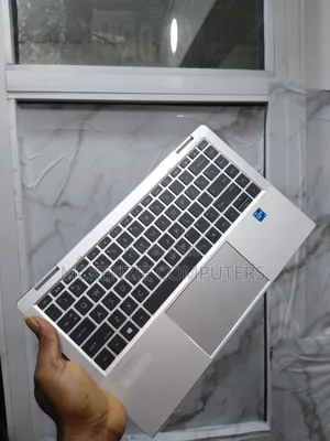 Laptop HP EliteBook 1040 G8 16GB Intel Core i5 SSD 512GB