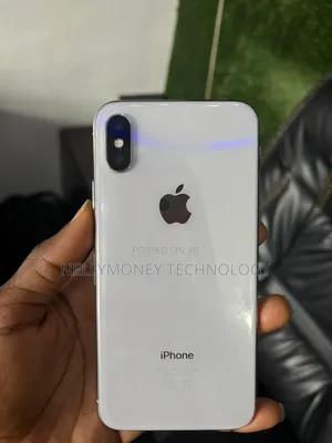 Apple iPhone X 64 GB White