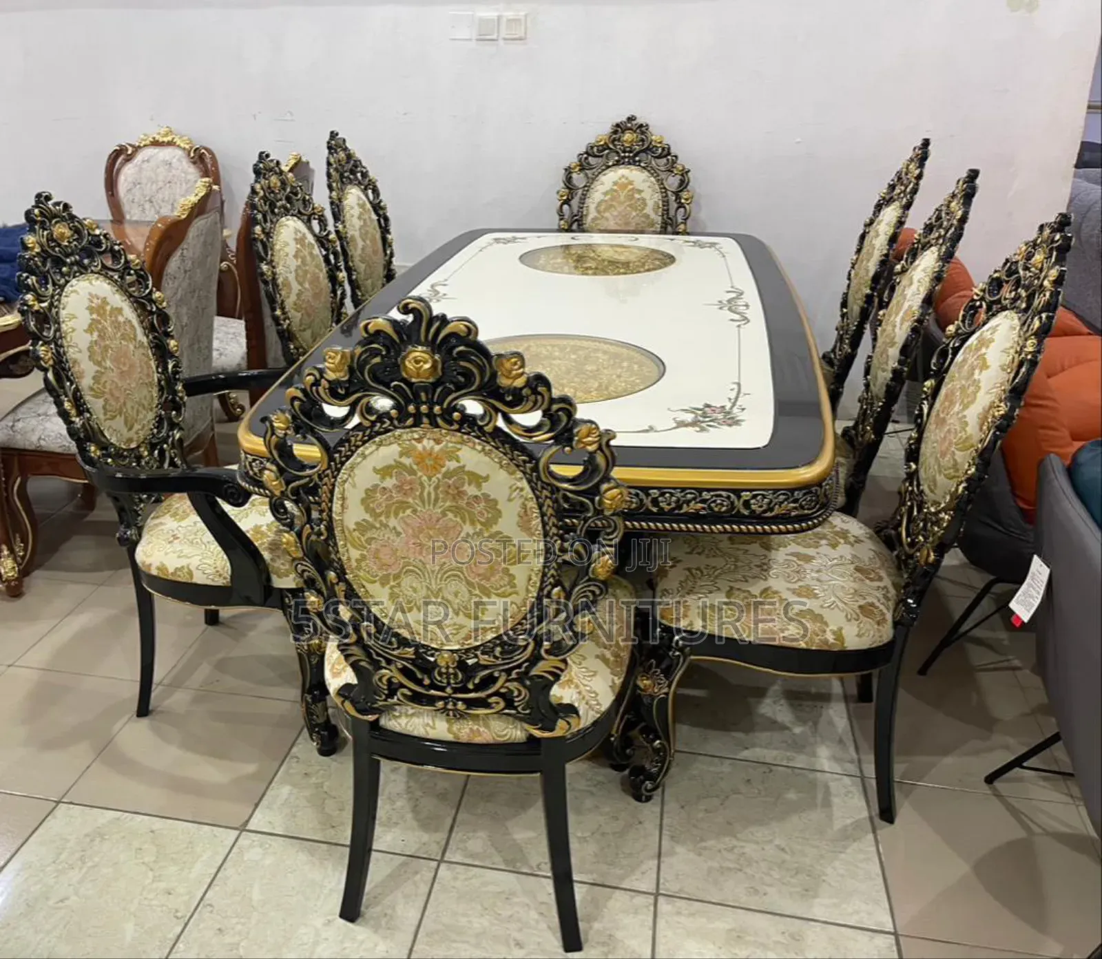 Royal 8 Seaters Dining Set