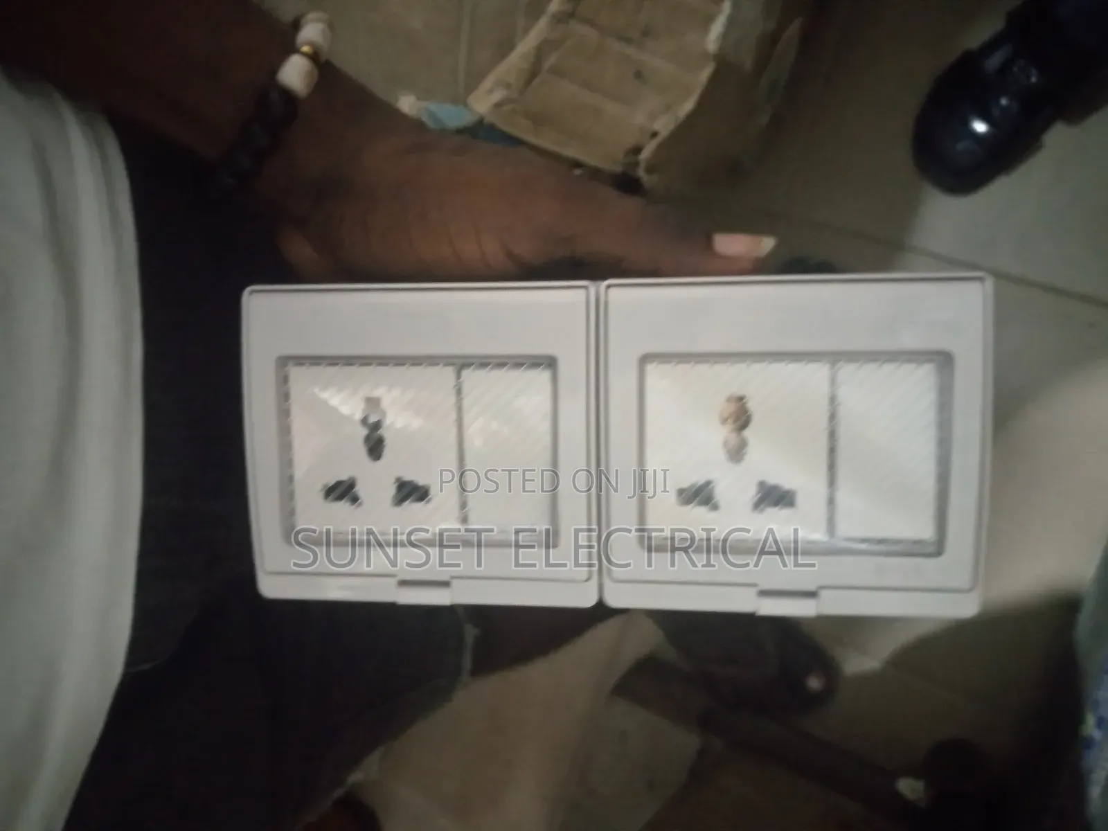 13double Water Proof Socket