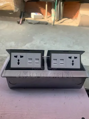 Floor Socket With 2 Socket and 4 Data