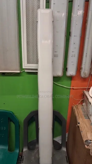4 Fit Led Florencent Fitting for Restaurants/ Companies