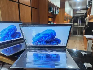 Laptop HP ZBook Studio G5 32GB Intel Core I7 SSD 1T