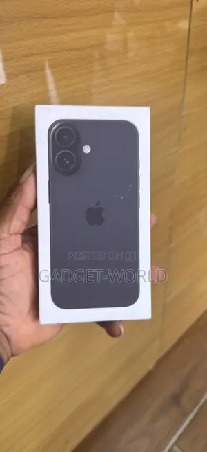 New Apple iPhone 16 128 GB Black