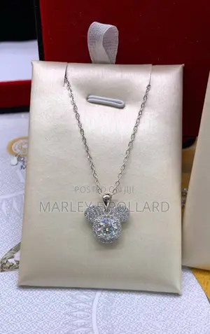 Vvs1 Moissanite Women Necklace