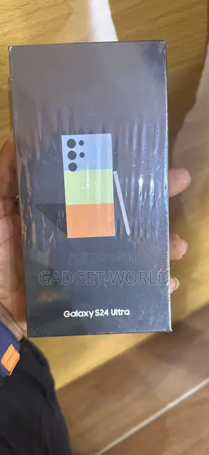 New Samsung Galaxy S24 Ultra 256 GB Green