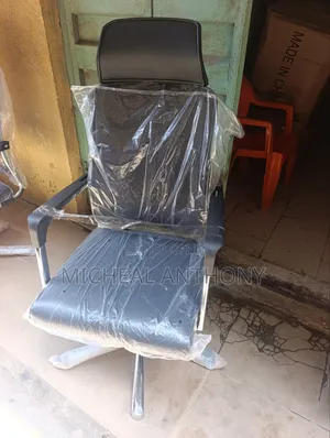 High Quality Design Office Chair With Headrest