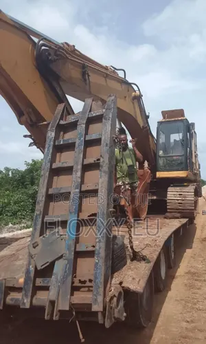 Reliable Excavator 320, 330bl for Hire – Ready to Work!