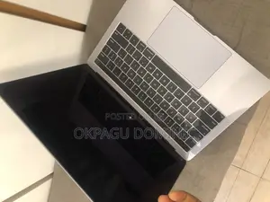 Laptop Apple MacBook Pro 2019 16GB Intel Core I7 SSD 512GB