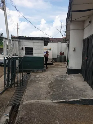 To Let: 4 Bedroom Office Space, Trans Amadi, Portharcourt
