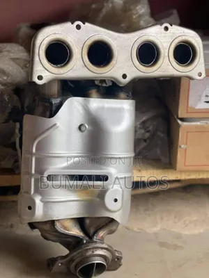 Brand New Catalyst Toyota Rav4 Four Sensor 2002/2003 Model