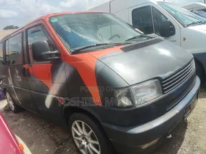 Volkswagen Transporter 2004 Grey