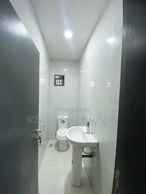 3bdrm Apartment in Old GRA for rent