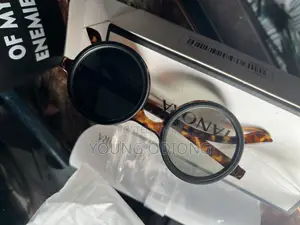 Titanora Eye Glass