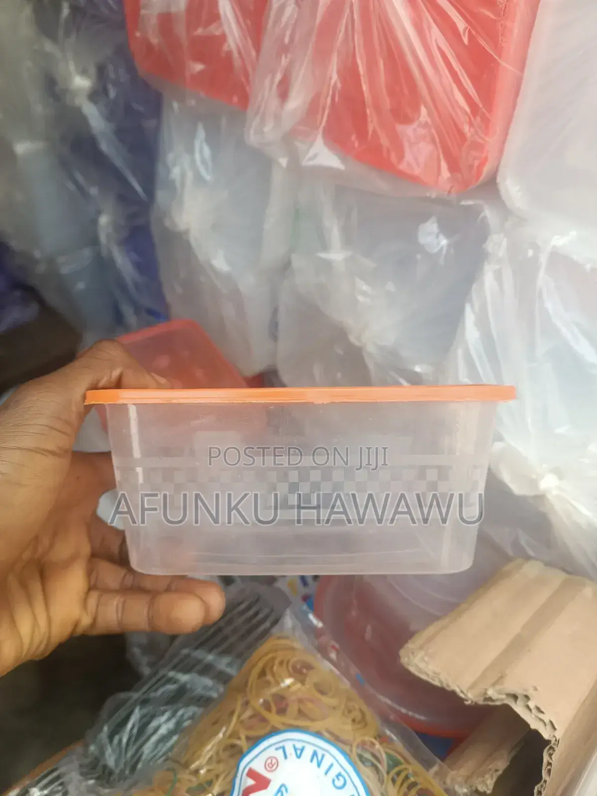 Plastic Disposable Plate by 100pcs