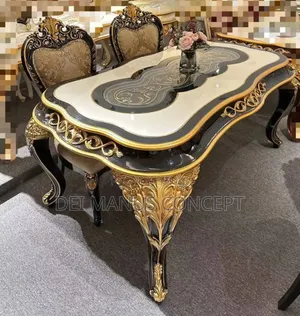 Royal Dining Table Set