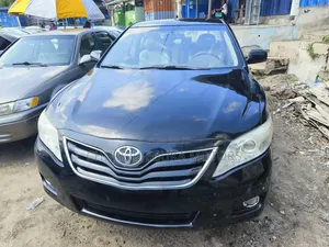 Toyota Camry LE 4dr Sedan (2.5L 4cyl 6A) 2011 Black