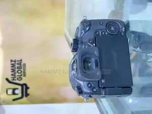 Lumix Gh4 + 14-42mm Lens