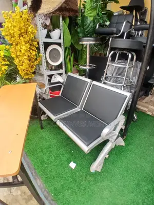 2 In 1 Airport Waiting Chair With Padded Foam.