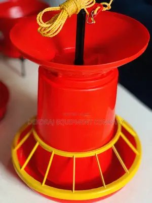 Poultry Main Feeder For High Roi,Indian Feeder And Drinker