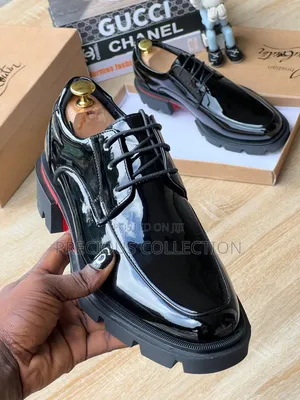 Men's Glossy Leather Christian Louboutin Lace Up Shoes