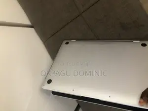 Laptop Apple MacBook Pro 2019 16GB Intel Core I7 SSD 512GB