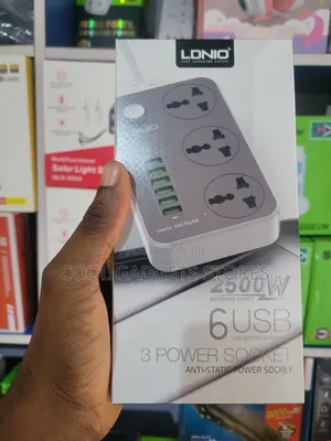 Ldnio Sc3604 6 Usb/3 Sockets