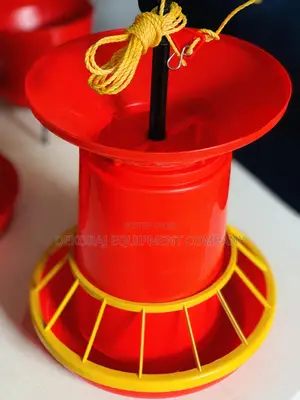 Indian Poultry Feeders 8-10kg Type,We Sell Indian Drinkers