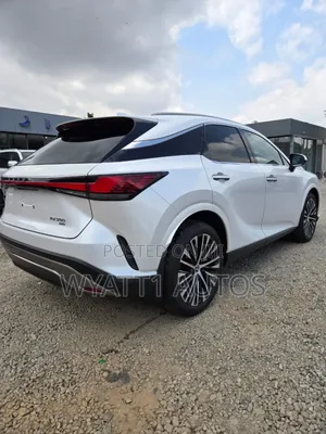 New Lexus RX 2024 Off white