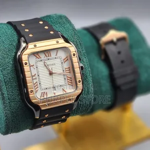 Cartier De Santos Rubber-Strap-Watch.