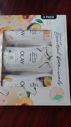 Olay Infused With Essential Botanicals Body Wash 3x 700ml