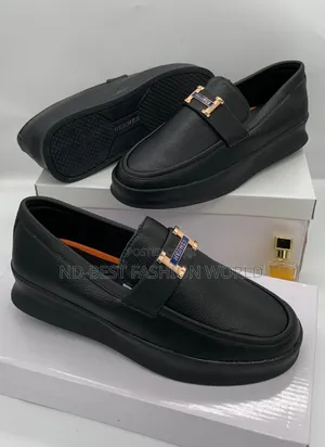 Hermes Leather Flat Shoes