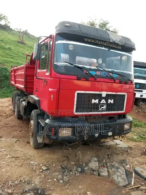 Sharp Man Diesel 10tyres Tipper9 2010 Red