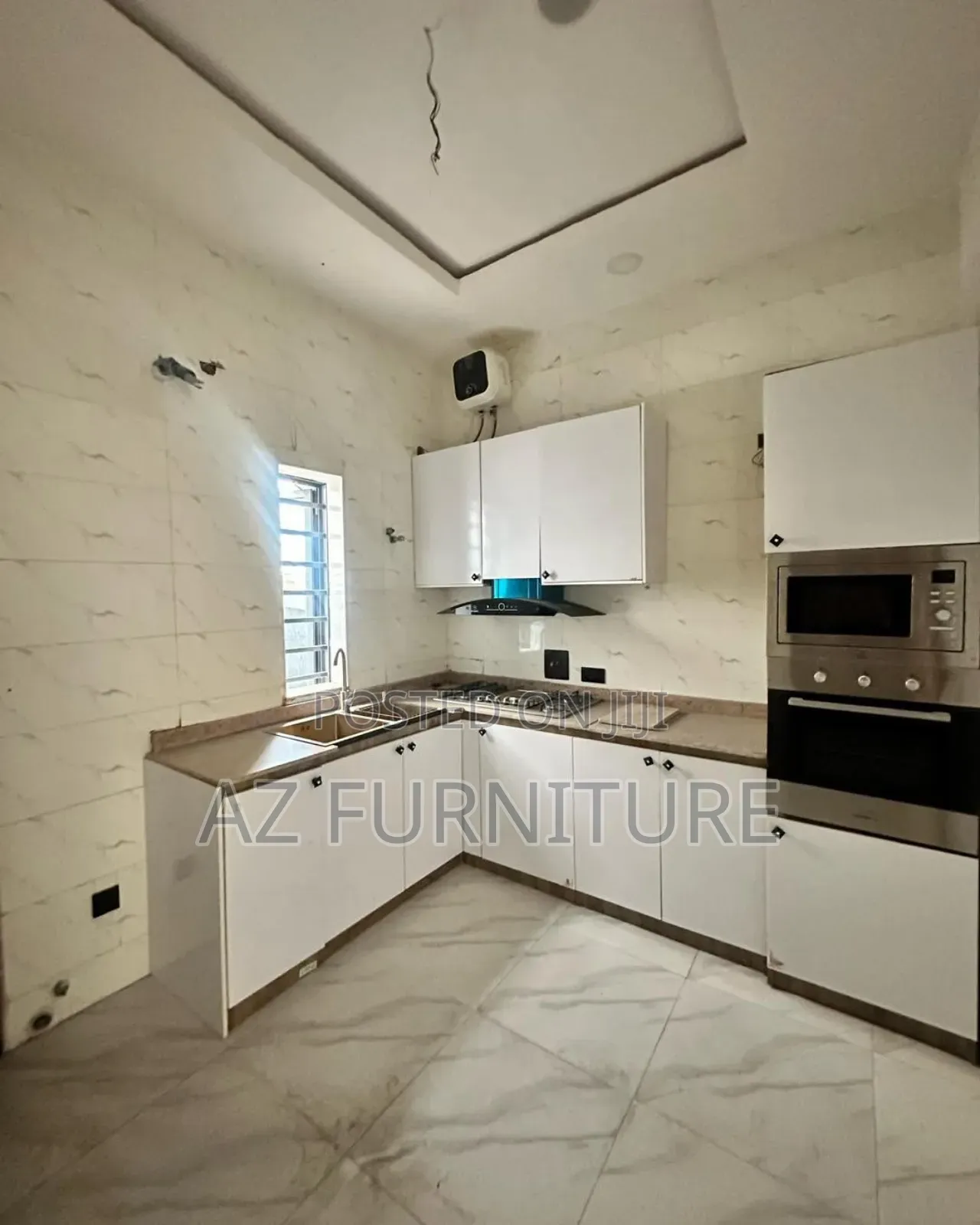 Kitchen Cabinet