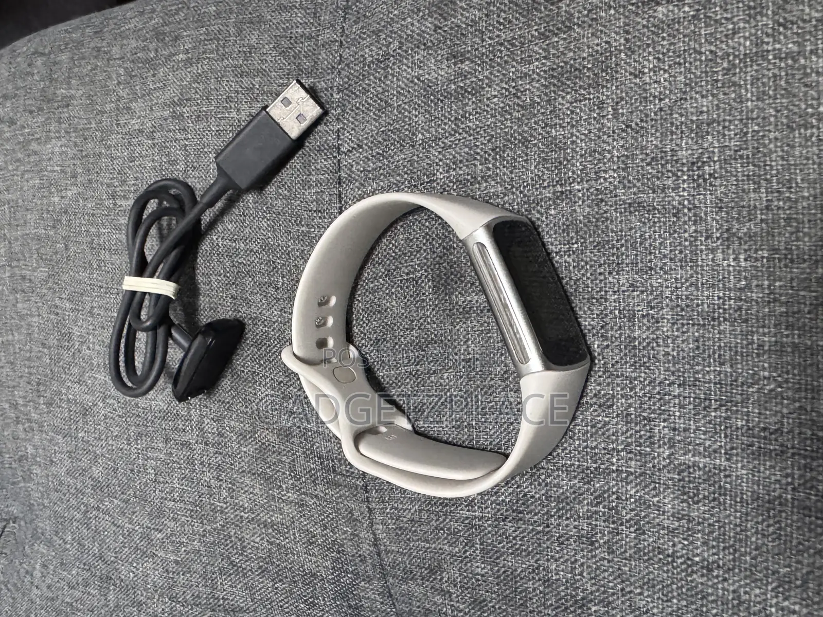 Fitbit Charge 6