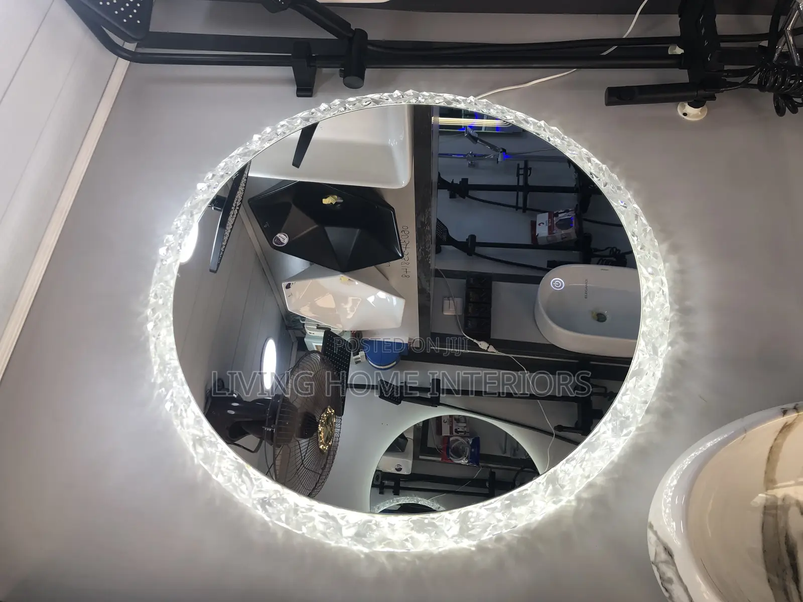 Luxury Round Shape Mirror With Light