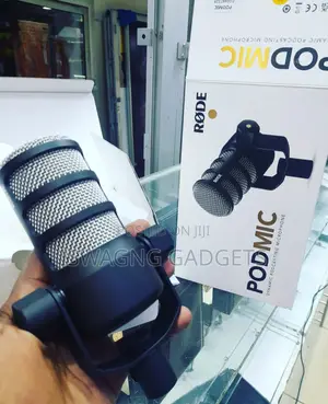 Rode Podmic Cardioid Dynamic Broadcast Microphone