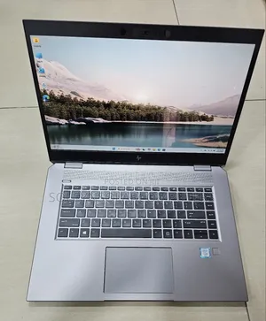 Laptop HP ZBook Studio G5 16GB Intel Xeon SSD 512GB